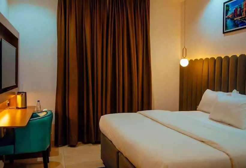 Moratel Hotels