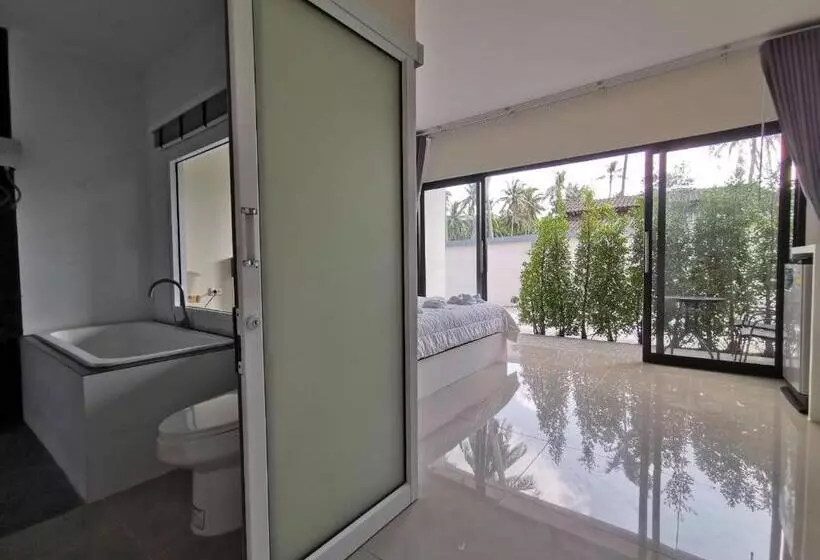 Hotelli Nst Boutique เอ็นเอสทีบูทีค