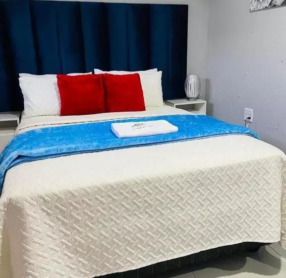 ペンション Executive Galaxy Guest House Nkowankowa Extension 2