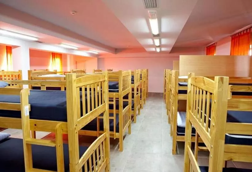 Albergue Monasterio De La Magdalena   Hostel