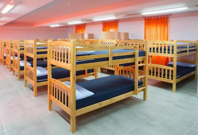 Albergue Monasterio De La Magdalena   Hostel