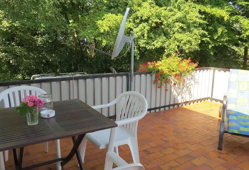 Bed and Breakfast Gästehaus Huber Traditional Sixties Hostel