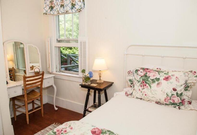 مبيت وإفطار Orchard Inn