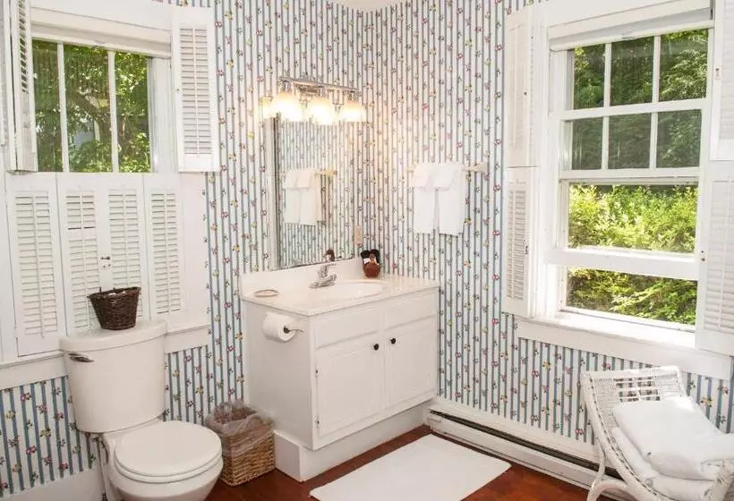 Aamiaismajoitus (B&B) Orchard Inn