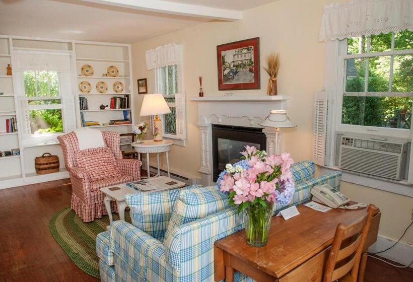 مبيت وإفطار Orchard Inn