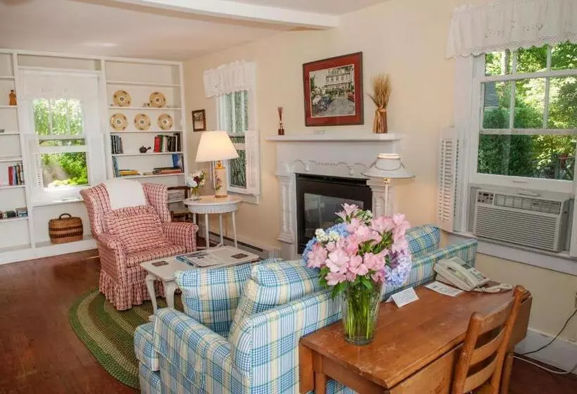 Aamiaismajoitus (B&B) Orchard Inn