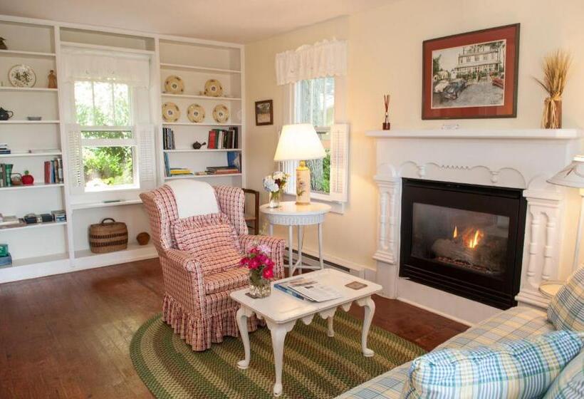 مبيت وإفطار Orchard Inn