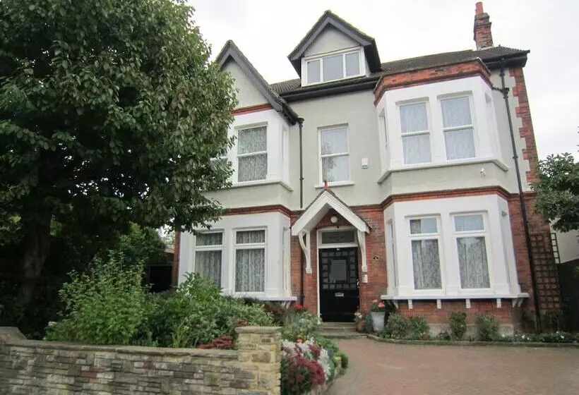 Croham Park Bed & Breakfast