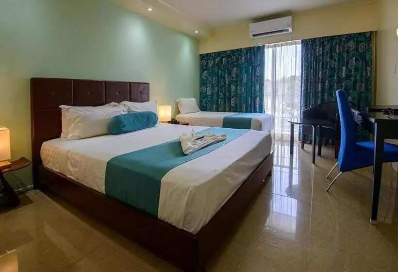 هتل Gazelle International