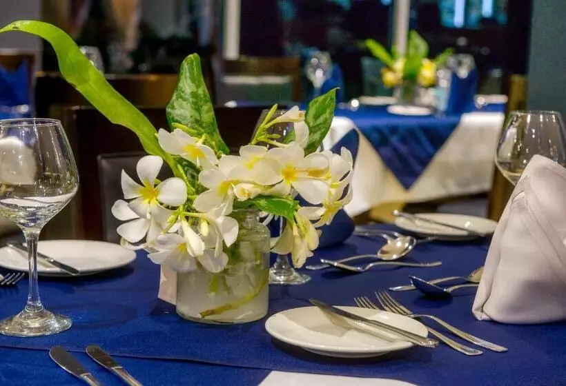 هتل Gazelle International