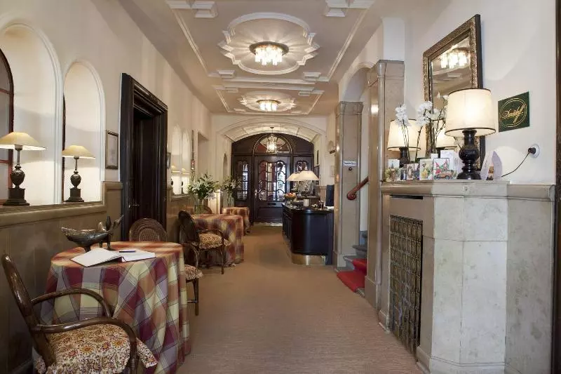 Отель Goldener Anker