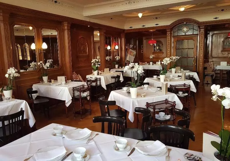 Отель Goldener Anker