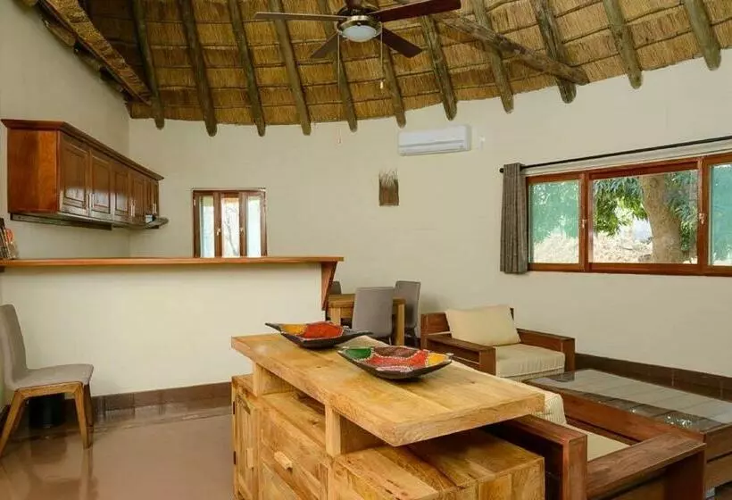 هتل Montebelo Gorongosa Lodge & Safari
