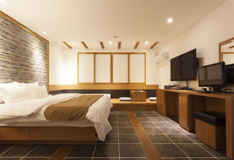 בית מלון כפרי Leaders