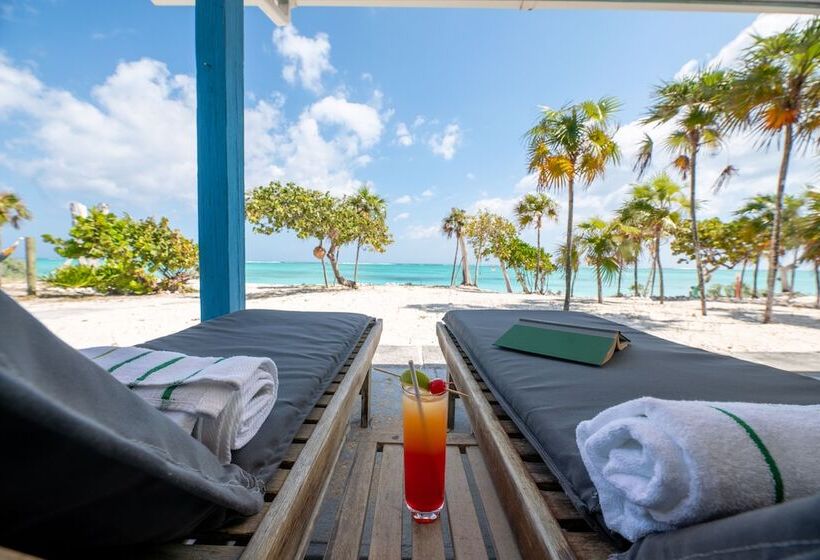 Отель Pelican Beach