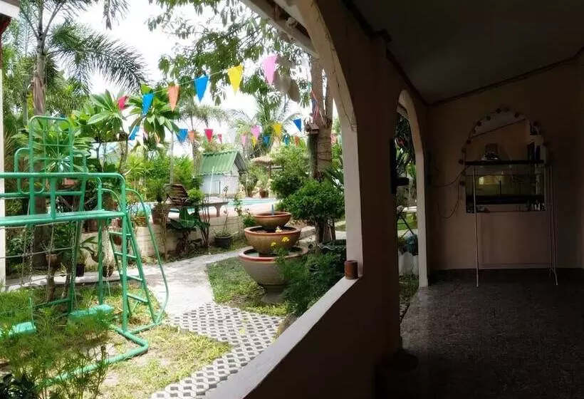 Otel Penny's Home Stay Resort