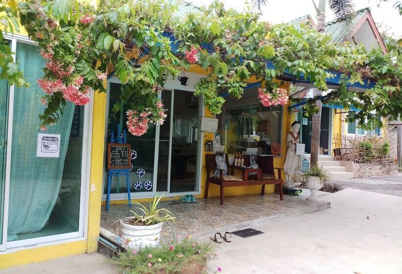 Szálloda Penny's Home Stay Resort