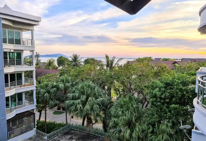 호텔 Perdana Serviced Apartment & Resorts