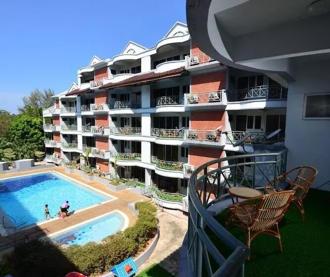 호텔 Perdana Serviced Apartment & Resorts