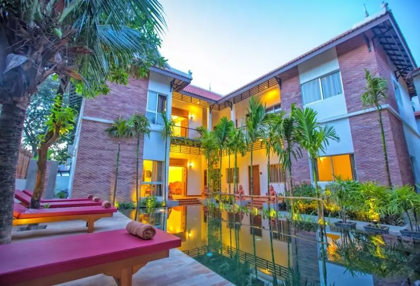 فندق River And Villa