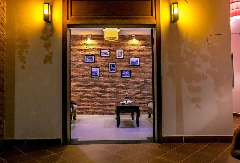 فندق River And Villa