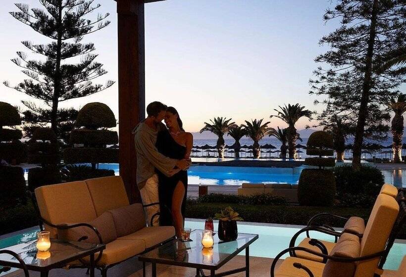 호텔 The Ixian Grand & All Suites  Adults Only