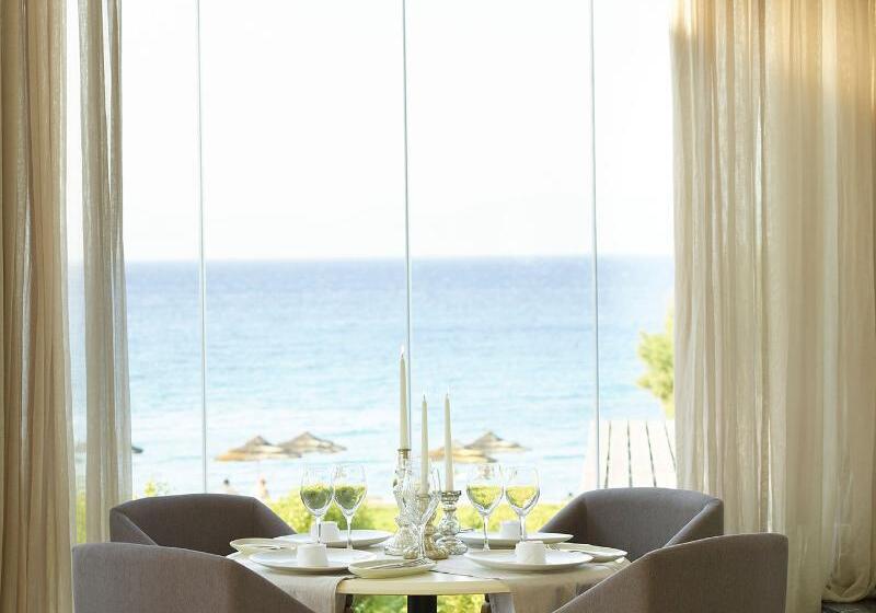 호텔 The Ixian Grand & All Suites  Adults Only