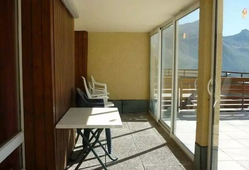 Le Rond Point Des Pistes