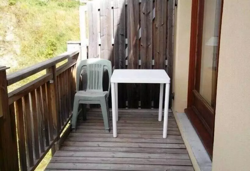 Le Rond Point Des Pistes