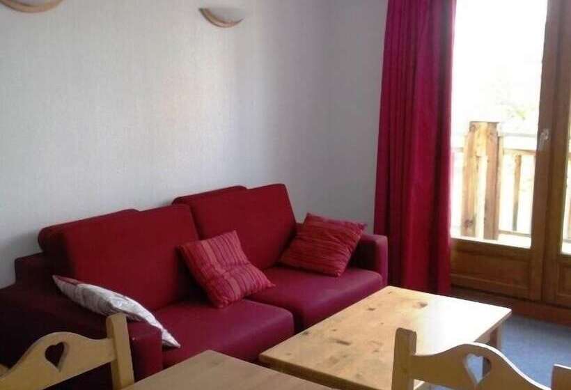 Le Rond Point Des Pistes