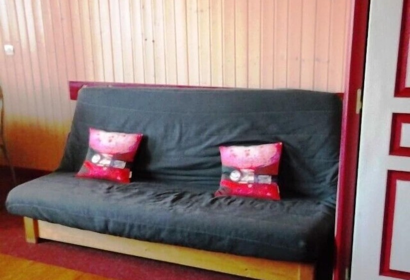 Le Rond Point Des Pistes