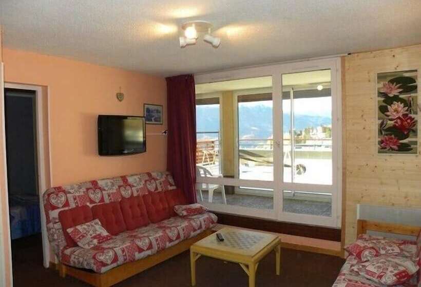 Le Rond Point Des Pistes