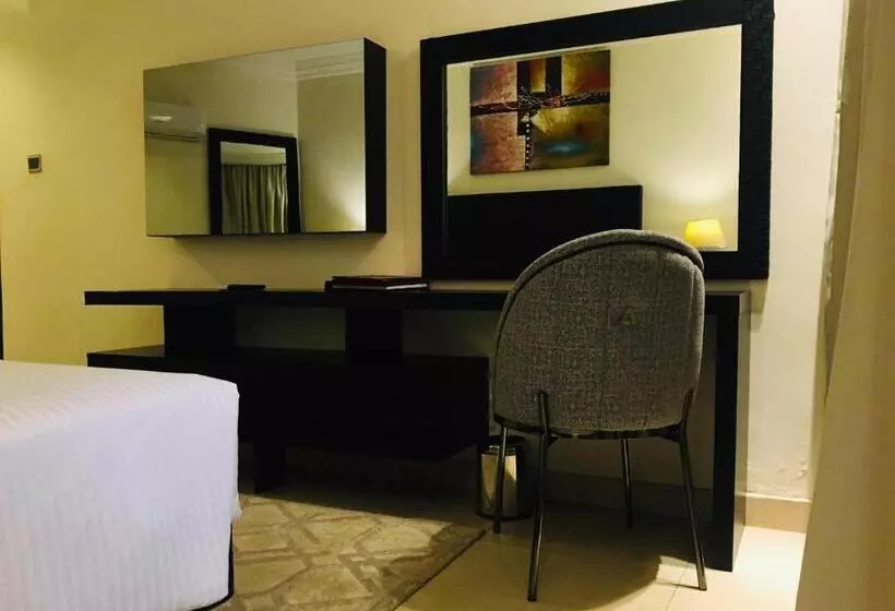 Summerset Continental Hotel Maitama By T E L E Hospitality