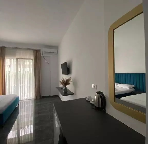 ホテル Leodori 3 Suites