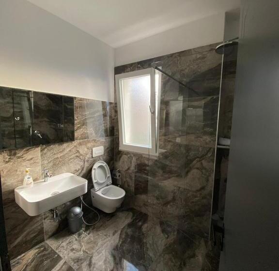 هتل Leodori 3 Suites