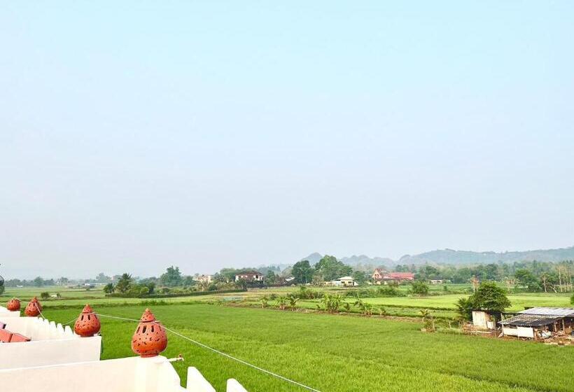 The Green Season Resort