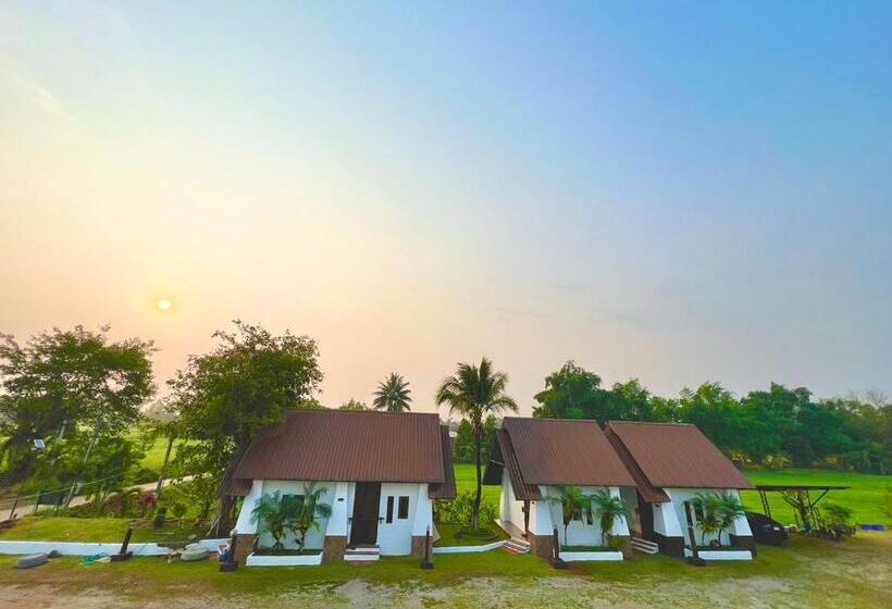 The Green Season Resort