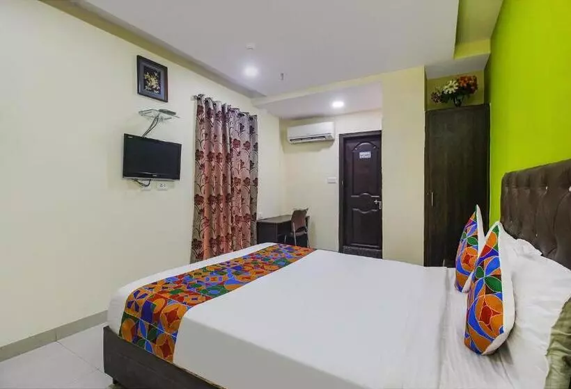 Fabhotel L Grand   Nr Secunderabad Railway Satation