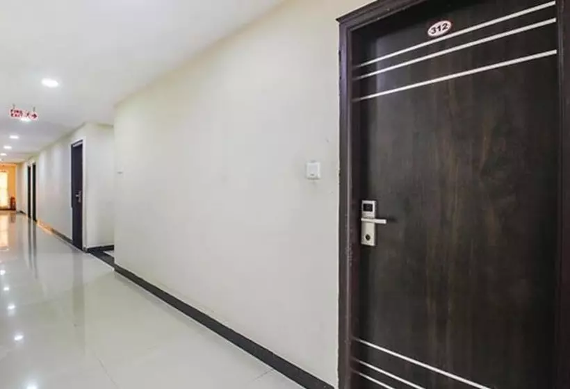 Fabhotel L Grand   Nr Secunderabad Railway Satation