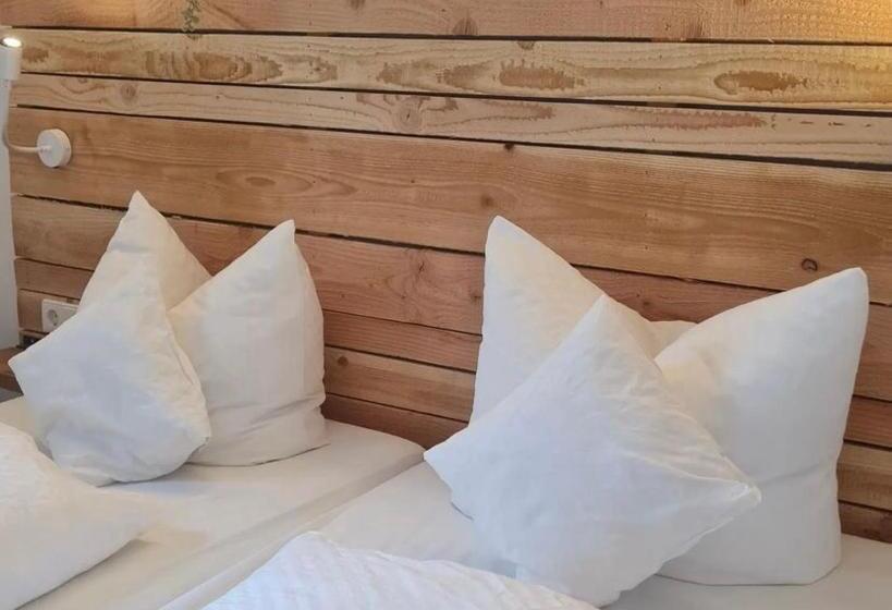 فندق Familienresort Wiesenhof