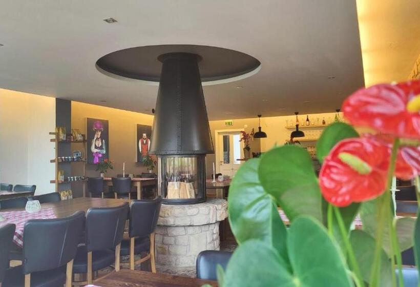 فندق Familienresort Wiesenhof