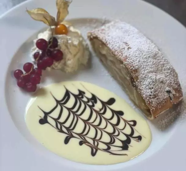 Hotelli Familienresort Wiesenhof