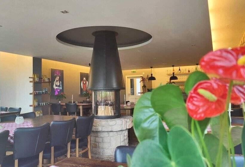 فندق Familienresort Wiesenhof