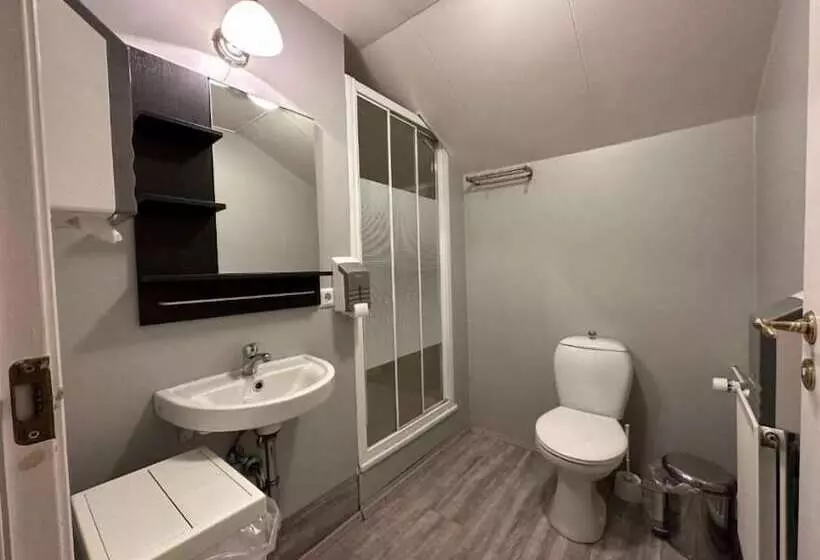 پانسیون Taergesen Guesthouse