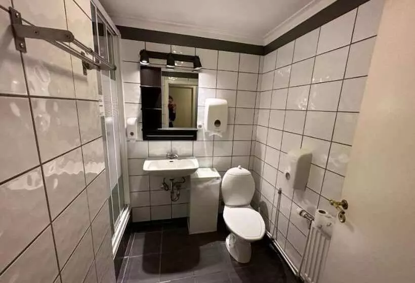 پانسیون Taergesen Guesthouse