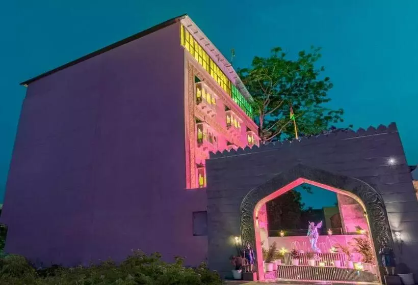 ホテル Treebo Haveli Resort Roots, Bhupatwala Haridwar