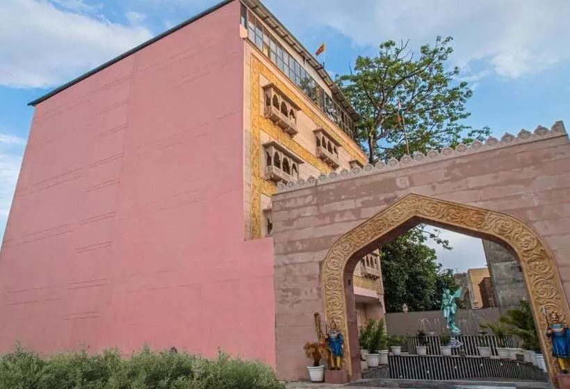 ホテル Treebo Haveli Resort Roots, Bhupatwala Haridwar