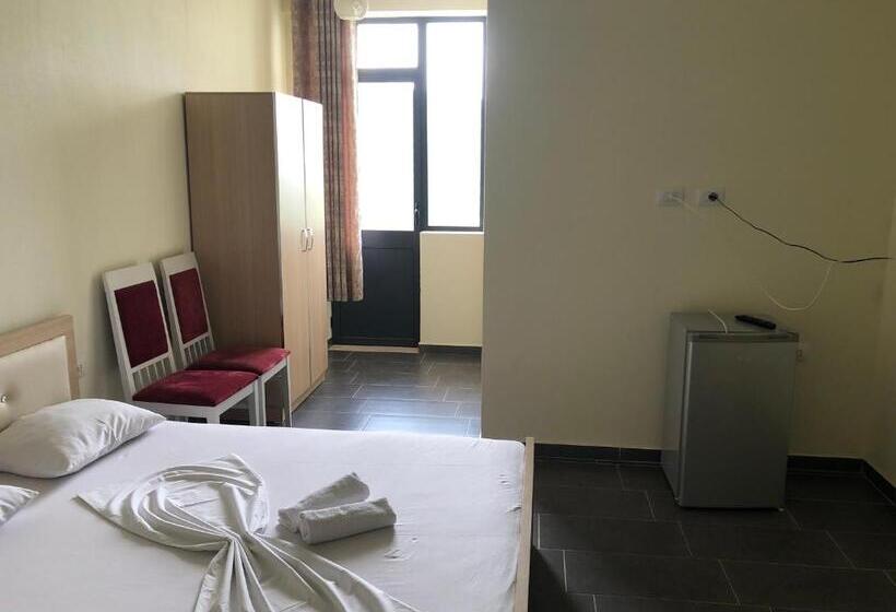 پانسیون Bujtina Vrenezi