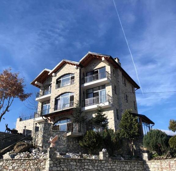 پانسیون Bujtina Vrenezi