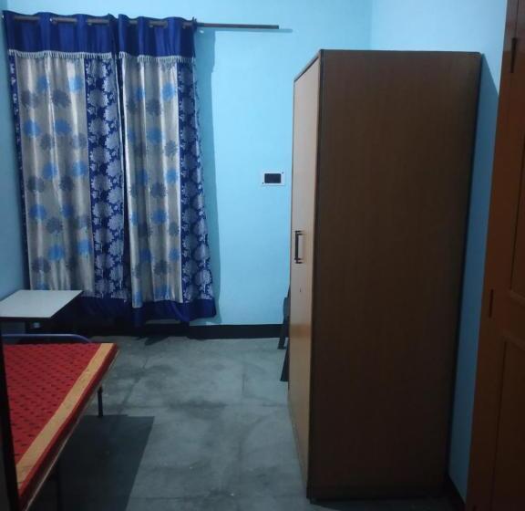 ペンション Pratima Boys Pg